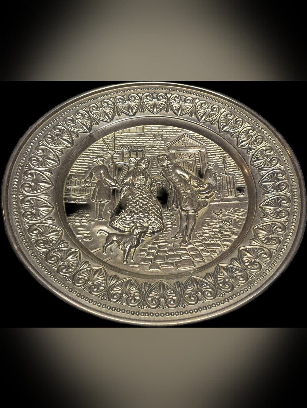 Vintage English Brass Wall Hanging Plates Set of 2 Colonial Couple Scenes 14.5"